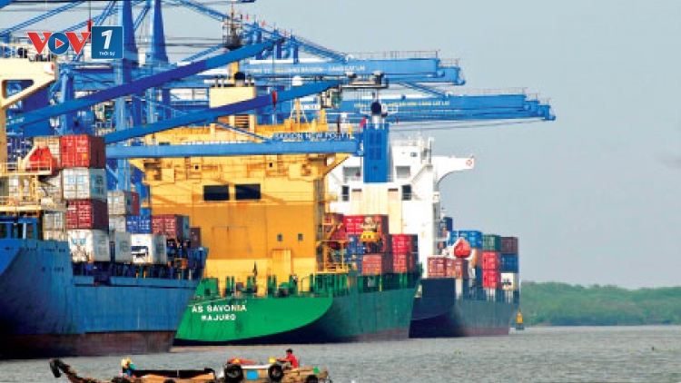 Thách thức đối với phát triển cảng biển Việt Nam (30/11/2015)