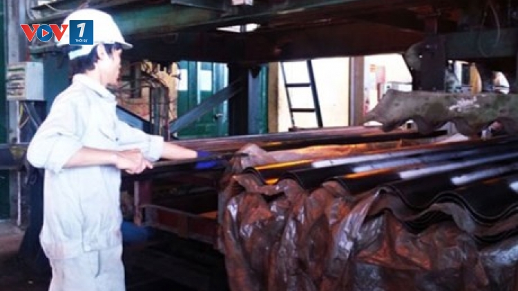 Sử dụng amiăng trắng trong sản xuất tấm lợp: Cần kiểm soát chặt chẽ.(01/12/2015)