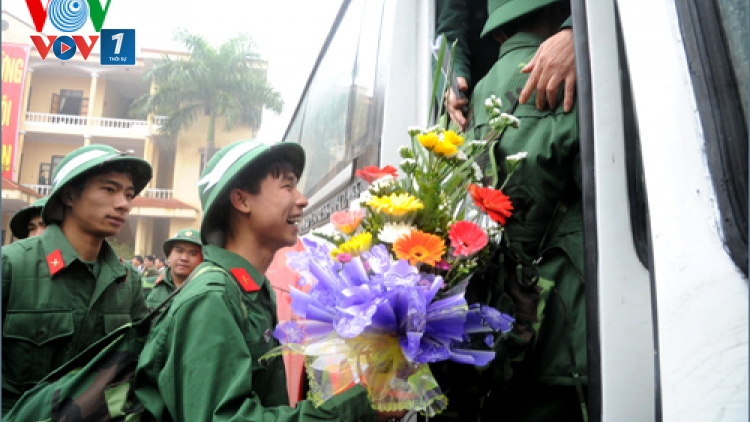 Quốc hội với cử tri ngày 20/01/2015: Học sinh, sinh viên có thể được tạm hoãn nghĩa vụ quân sự