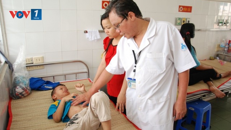 Thời sự đêm ngày 30/1/2015: Xuất hiện chùm ca bệnh thủy đậu đầu tiên trong trường học tại thành phố Hồ Chí Minh