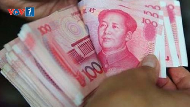 Thời sự chiều ngày 05/01/2015: Có nên chấp nhận kiến nghị của Hiệp hội Doanh nghiệp Trung Quốc tại Việt Nam và Ngân hàng Công thương Trung Quốc về việc cho thanh toán bằng đồng nhân dân tệ trực tiếp ở nước ta.