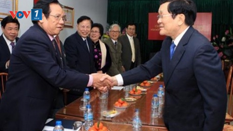 Thời sự đêm ngày 06/01/2015: Chủ tịch nước Trương Tấn Sang thăm và làm việc với Hội Cựu Thanh niên xung phong Việt Nam.