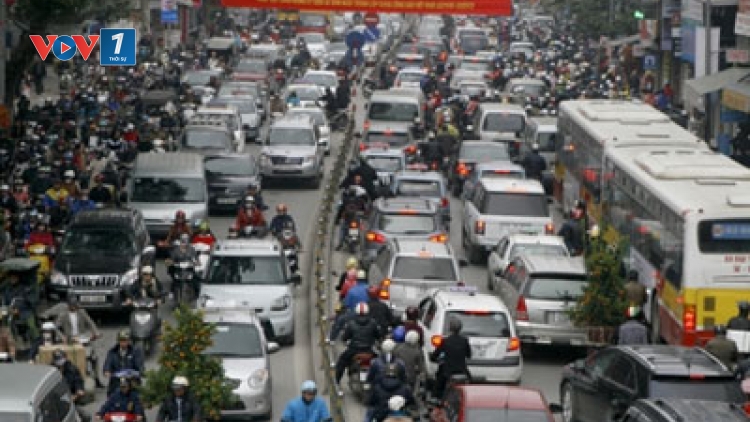Pháp luật và đời sống ngày 12/02/2015: Hà Nội cam kết không để ùn tắc giao thông quá 30 phút trong dịp tết