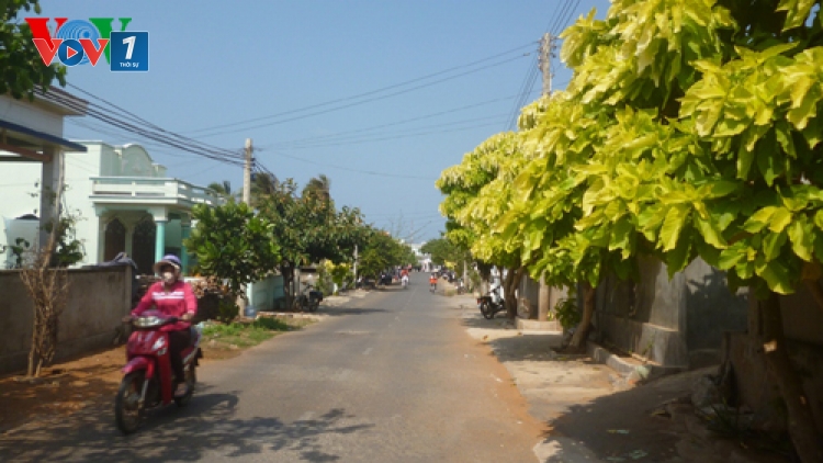 Biển đảo Việt Nam ngày 17/02/2015: Điện về với người dân xã đảo.
