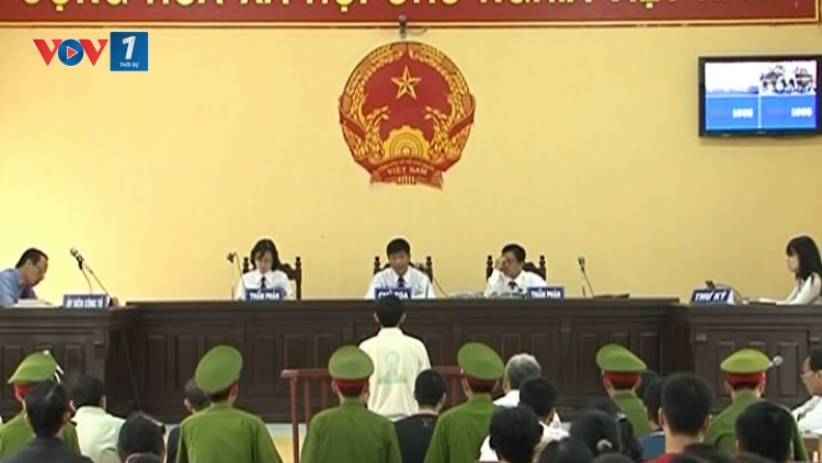 Pháp luật và đời sống ngày 20/4/2015: Vì sao tòa án ít áp dụng hình phạt không tước tự do?