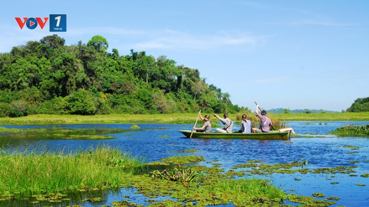 Môi trường và phát triển ngày 27/4/2015: Bảo vệ đa dạng sinh học ở các Khu bảo tồn nhìn từ câu chuyện ở Vườn quốc gia Cát Tiên.