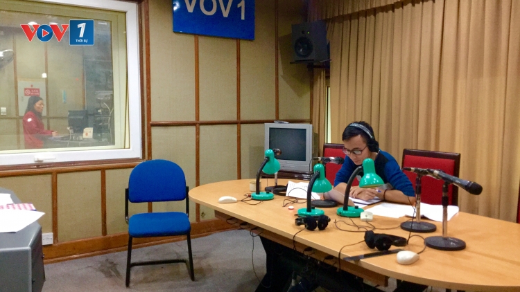 Chuyên gia của bạn, ngày 09/4/2015: Chuyên mục "Bạn hữu đường xa"