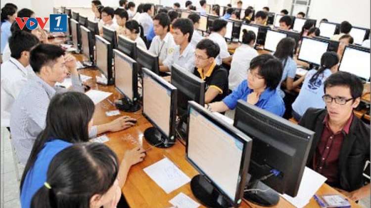 Công khai minh bạch trong tuyển dụng cán bộ công chức, viên chức (Chính phủ với người dân ngày 15/6/2015)