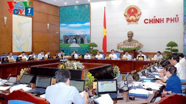Khuyến nghị giải pháp điều hành kinh tế 6 tháng cuối năm (Kinh tế ngày 1/7/2015)