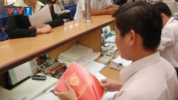 Bộ Xây dựng yêu cầu UBND các tỉnh, thành phố trực thuộc Trung ương khẩn trương cấp giấy chứng nhận sở hữu cho người mua nhà ở xã hội.