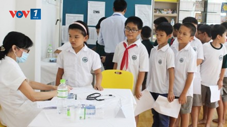 Bảo hiểm Y tế học sinh, nỗi lo đối với phụ huynh.