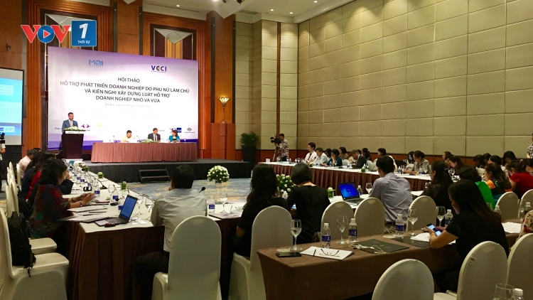 Cần có quy định hỗ trợ cho doanh nghiệp do phụ nữ làm chủ (21/10/2016)