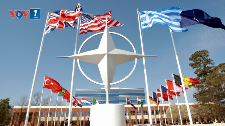 Cuộc đối đầu Nga - NATO chỉ là nắn gân nhau (30/10/2016)