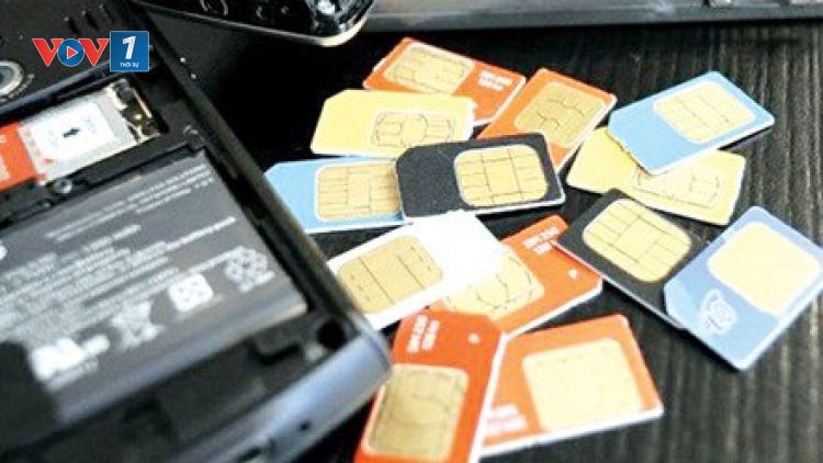 Đến thời điểm này, có gần 11 triệu sim điện thoại di động ở 5 nhà mạng đăng ký sai thông tin đã bị khóa dịch vụ (Thời sự đêm 25/11/2016)
