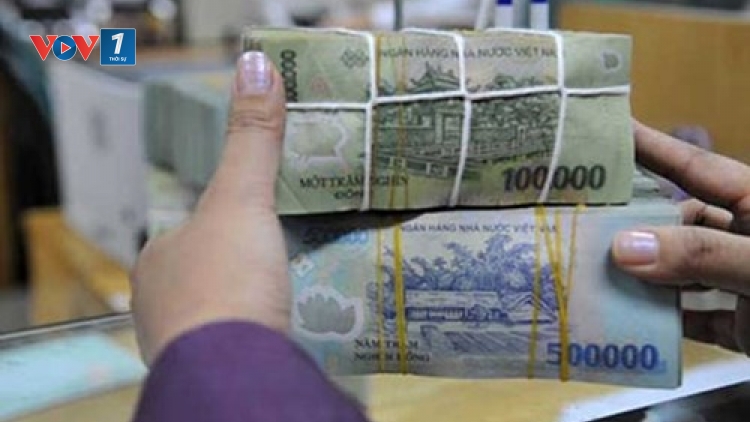 Huy động tiền nhàn rỗi trong dân còn nhiều khó khăn (28/11/2016)
