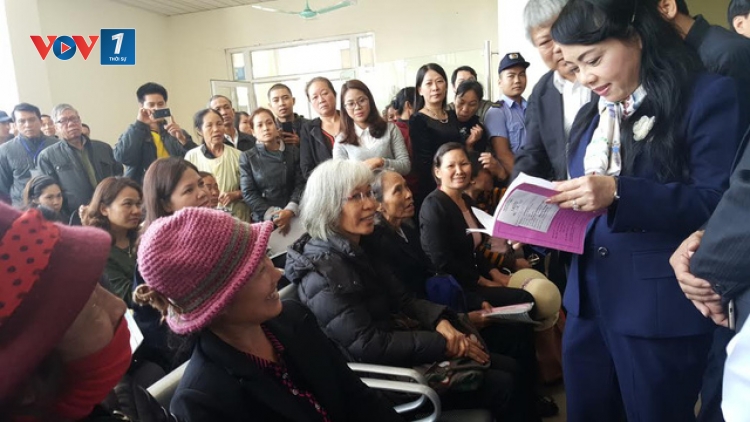 Bộ trưởng Bộ Y tế Nguyễn Thị Kim Tiến thị sát Bệnh viện K Hà Nội. (Thời sự đêm 08/12/2016)