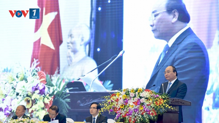 Thủ tướng Nguyễn Xuân Phúc nhấn mạnh phải xóa bỏ ngay tình trạng quan hệ thân hữu đang bóp chết việc làm ăn chân chính (Thời sự chiều 3/12/2016)