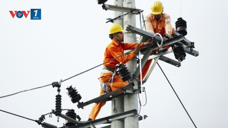 Tổng Công ty Điện lực miền Bắc thực hiện các giải pháp đảm bảo cung cấp điện ổn định cho mùa nắng nóng 2016. (28/4/2016)