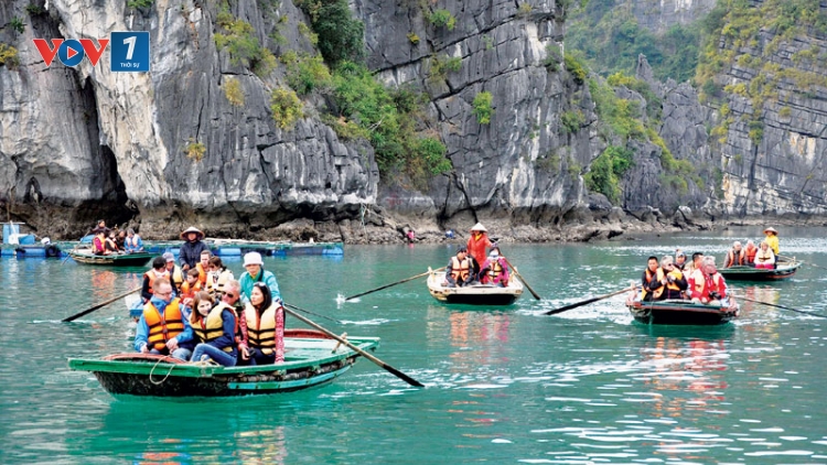 Để du lịch biển đảo phát triển bền vững (23/5/2016)