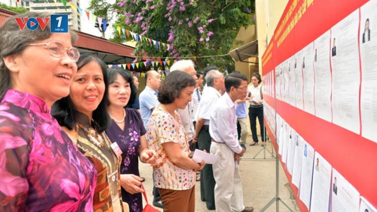 Cử tri kỳ vọng lá phiếu đã bầu chọn (23/5/2016)