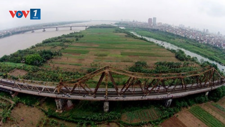 Đại diện mạng lưới sông ngòi Việt Nam đề nghị Chính phủ loại bỏ hẳn “siêu dự án” trên sông Hồng (Thời sự trưa 12/5/2016)
