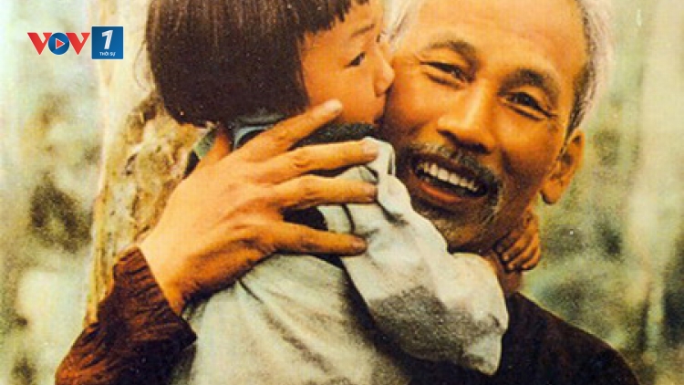 105 năm ngày Bác Hồ ra đi tìm đường cứu nước: "Hành trình ánh sáng - Hành trình tương lai"	<br> Cụm 2: Người về đem tới ngày vui (5/6/2016)