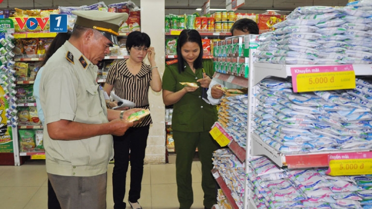 Chống buôn lậu, gian lận thương mại: Phát triển bền vững thị trường trong nước. (10/6/2016)