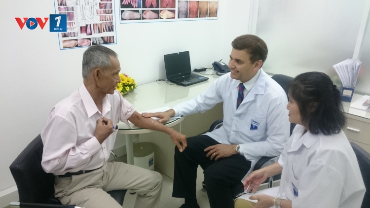 Phương pháp mới trong điều trị viêm da cơ địa (26/7/2016)