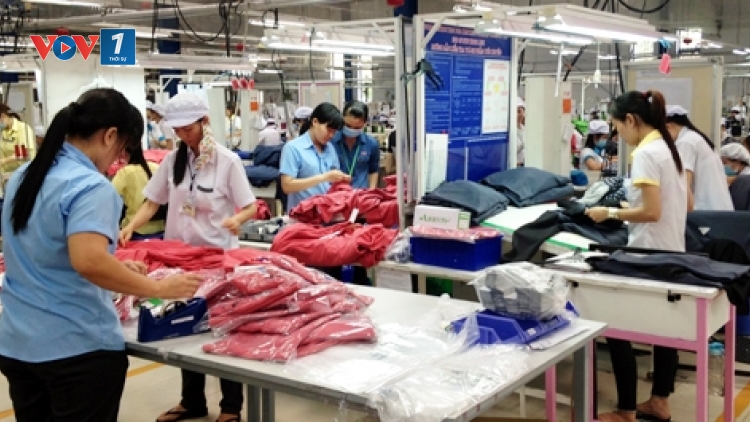 5 điểm mới của Luật Bảo hiểm xã hội: có lợi cho người lao động. (5/8/2016)