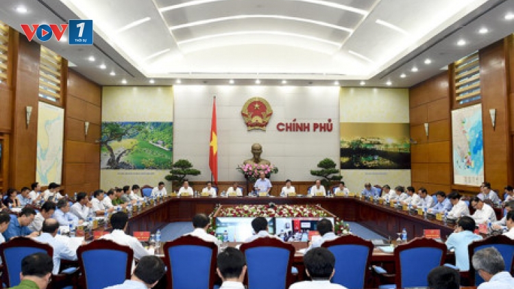 Thủ tướng Nguyễn Xuân Phúc chủ trì Hội nghị trực tuyến của Chính phủ về công tác bảo vệ môi trường. (Thời sự trưa 24/8/2016)