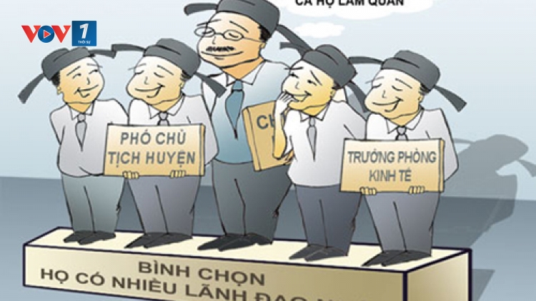 Đúng quy trình hay một người làm quan cả họ được nhờ (27/9/2016)