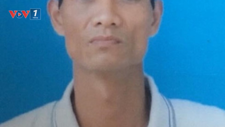 Cơ quan Cảnh sát điều tra Công an tỉnh Quảng Ninh đã xác đinh được nghi phạm gây ra vụ án “Giết người và cướp tài sản” xảy ra tại khu Hợp Thành, phường Phương Nam, thành phố Uông Bí, tỉnh Quảng Ninh và ra thông báo truy tìm đối tượng (Thời sự trưa 26/9/2016)