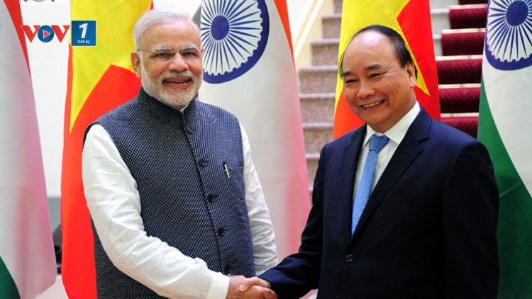 Thủ tướng Nguyễn Xuân Phúc đón và hội đàm với Thủ tướng Ấn Độ Narendra Modi đang ở thăm Việt Nam. (Thời sự chiều 03/9/2016)
