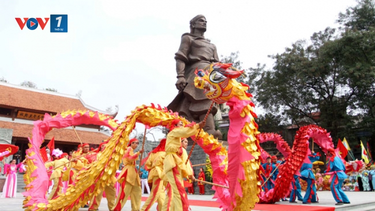 Tưng bừng Lễ hội kỷ niệm 227 năm chiến thắng Ngọc Hồi - Đống Đa tại Hà Nội và tại huyện Tây Sơn (tỉnh Bình Định), quê hương của người Anh hùng áo vải cờ đào Quang Trung - Nguyễn Huệ. (Thời sự chiều 12/02/2016)