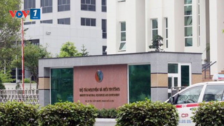 Tổng cục Môi trường tạm dừng hoạt động Trưởng đoàn thanh tra của ông Nguyễn Xuân Quang tại Long An (Thời sự trưa 2/10/2017)