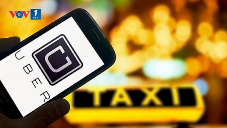 Cuộc chiến giữa taxi truyền thống và taxi Uber chưa có hồi kết (10/10/2017)
