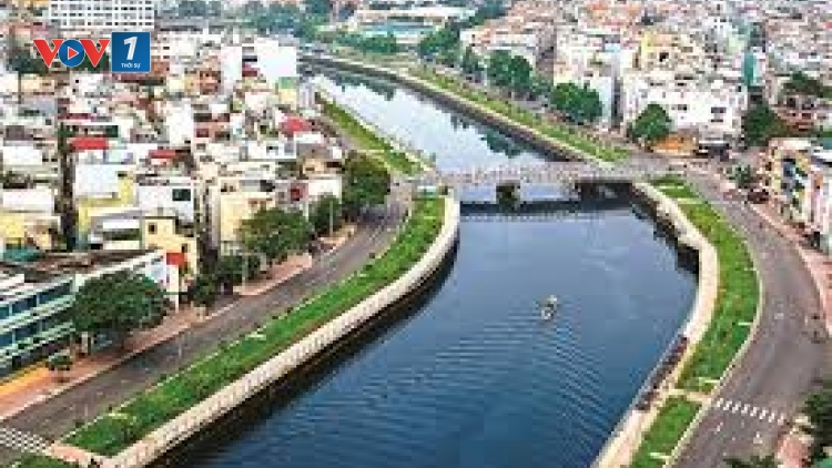 Cơ chế đặc thù cho thành phố Hồ Chí Minh và những điều cần bàn (15/11/2017)