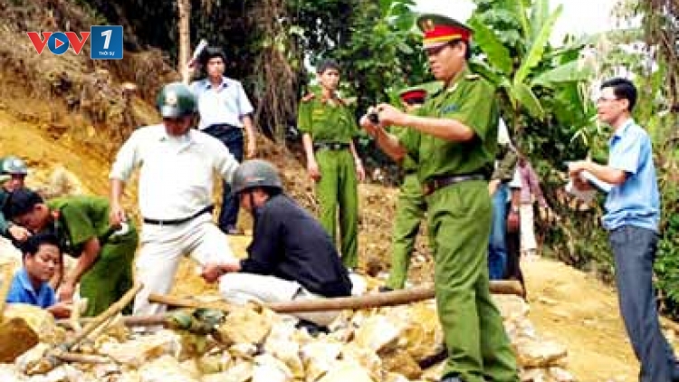 Xử phạt vi phạm hành chính trong lĩnh vực môi trường: Khoảng cách giữa quy định và thực hiện (20/2/2017)