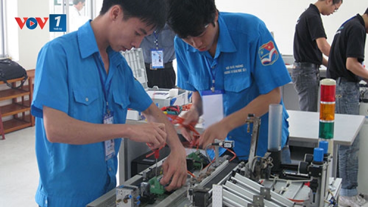 Hội nhập và nỗi lo cạnh tranh lao động tay nghề cao (14/02/2017)