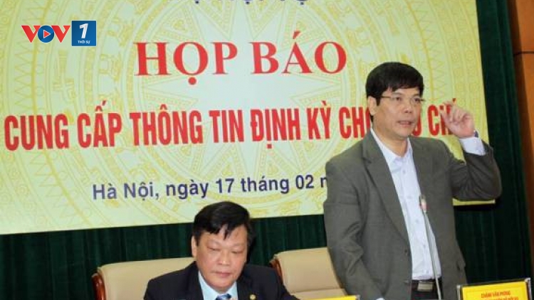 Bộ Nội vụ công bố 9 địa phương có hiện tượng cả nhà làm quan. (Thời sự trưa 17/02/2017)