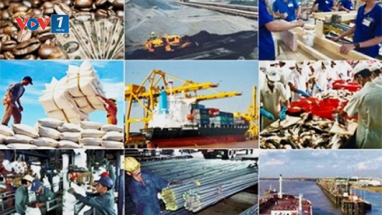Việt Nam vẫn đang ở "vị trí đáy" của chuỗi giá trị toàn cầu, do chỉ thực hiện được những khâu mang lại "giá trị gia tăng" thấp (Thời sự trưa 5/3/2017)
