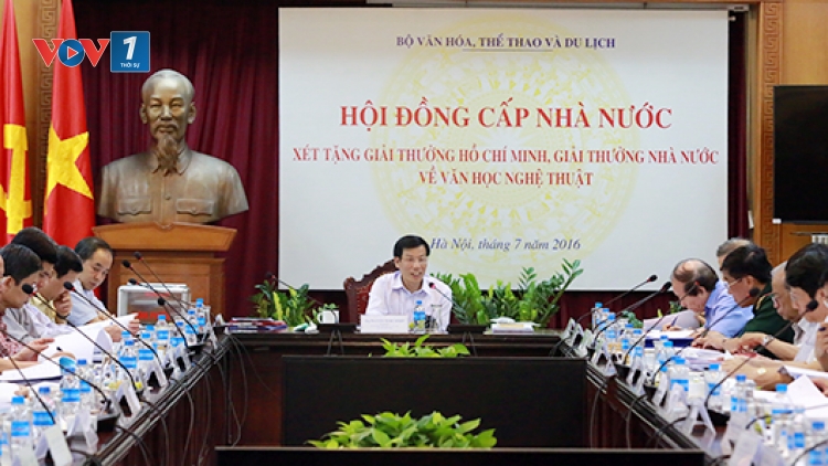 Tìm hiền tài để biểu dương và trao giải thưởng, danh hiệu (04/3/2017)