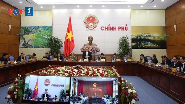 Phó Thủ tướng Trương Hòa Bình yêu cầu kiên quyết xử lý các cán bộ có hành vi bao che, tiếp tay cho buôn lậu, gian lận thương mại (Thời sự trưa 9/3/2017)