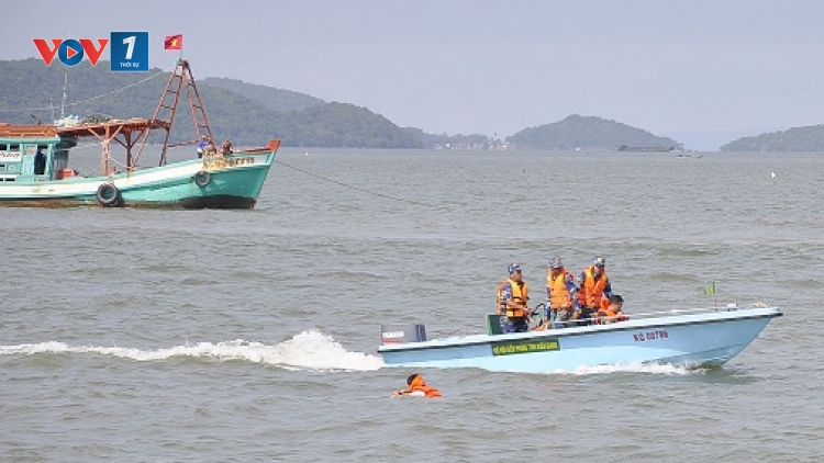 Sức trẻ vùng 5 hải quân: Cống hiến tài năng bảo vệ chủ quyền biển đảo Tổ quốc (14/04/2017)