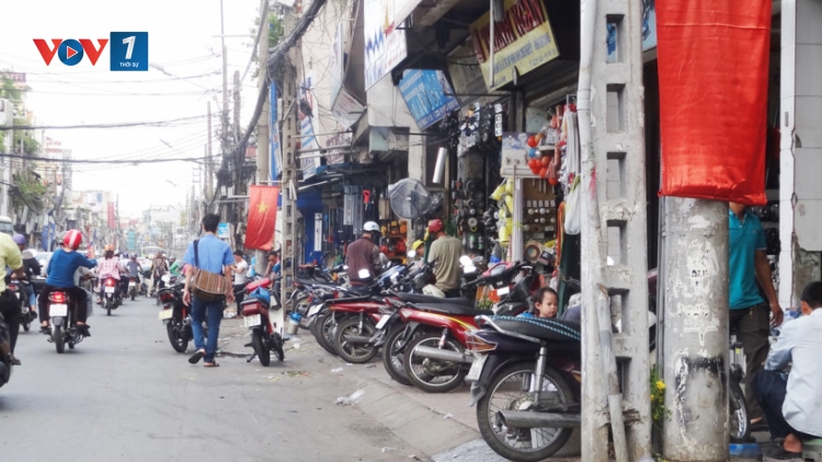 Tái lấn chiếm lòng đường, vỉa hè trong thời gian ngắn (29/5/2017)