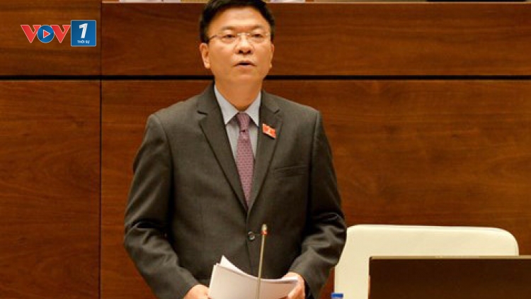 Việc xác định cơ quan giải quyết bồi thường trong hoạt động tố tụng hình sự là chủ đề được rất nhiều đại biểu Quốc hội quan tâm trong phiên làm việc sáng nay của kỳ họp thứ 3 (Thời sự trưa 31/5/2017)