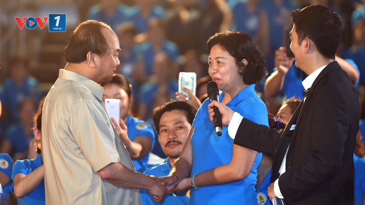 Cái nắm tay vì công nhân, vì sự nghiệp công nghiệp hóa đất nước (01/5/2017)