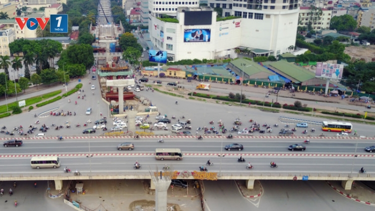 Nhiều gói thầu tuyến đường sắt trên cao Metro - ga Hà Nội mới chỉ hoàn thành chưa đến 10% khối lượng công việc (Thời sự trưa 26/6/2017)
