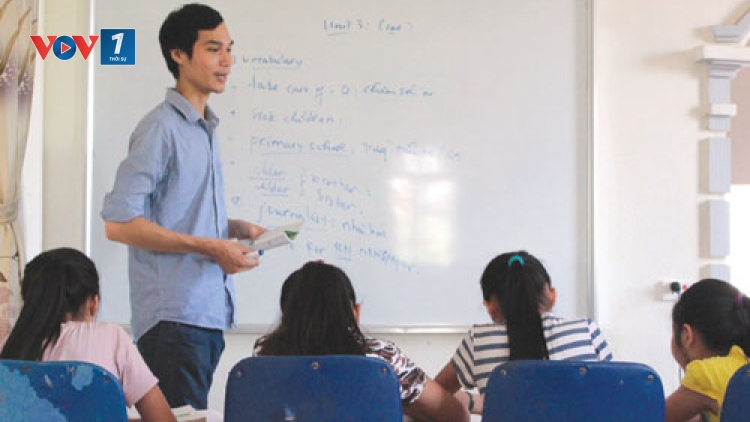 Lớp học tiếng Anh phi lợi nhuận cho sinh viên (20/7/2017)
