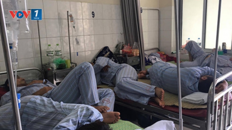 Tại Hà Nội đã có 7 người tử vong vì sốt xuất huyết và xuất hiện nhiều ca bệnh có biến chứng nguy kịch (Thời sự trưa 11/8/2017)